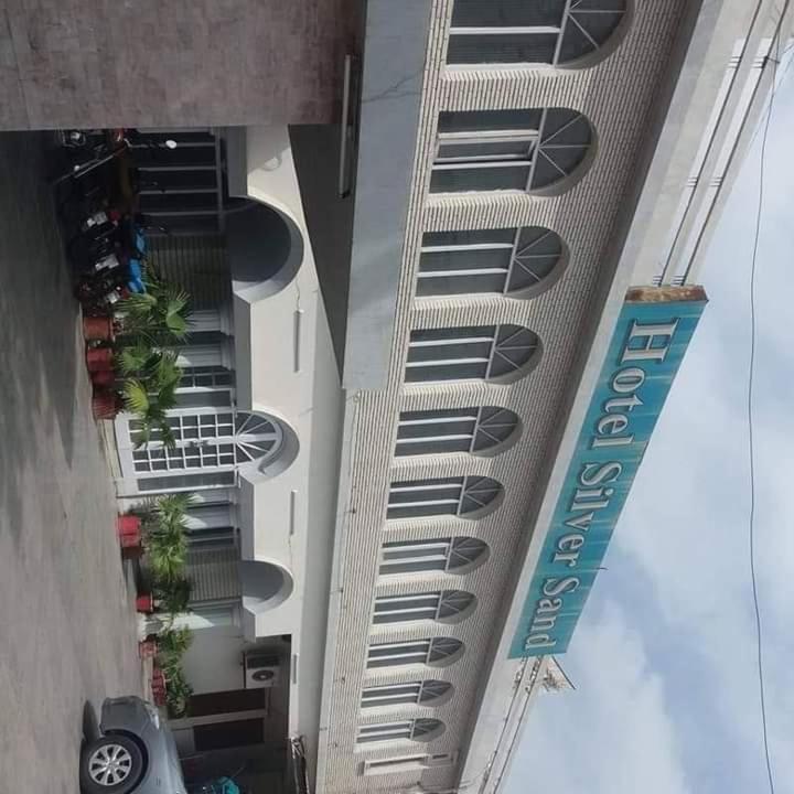 Hotel Silver Sand Multan Dış mekan fotoğraf