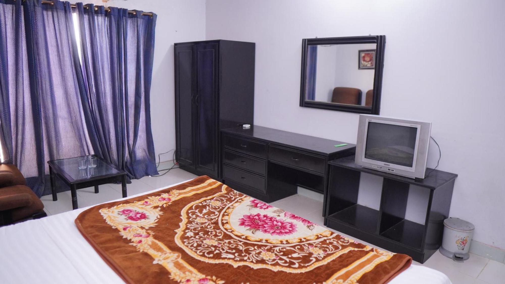 Hotel Silver Sand Multan Dış mekan fotoğraf