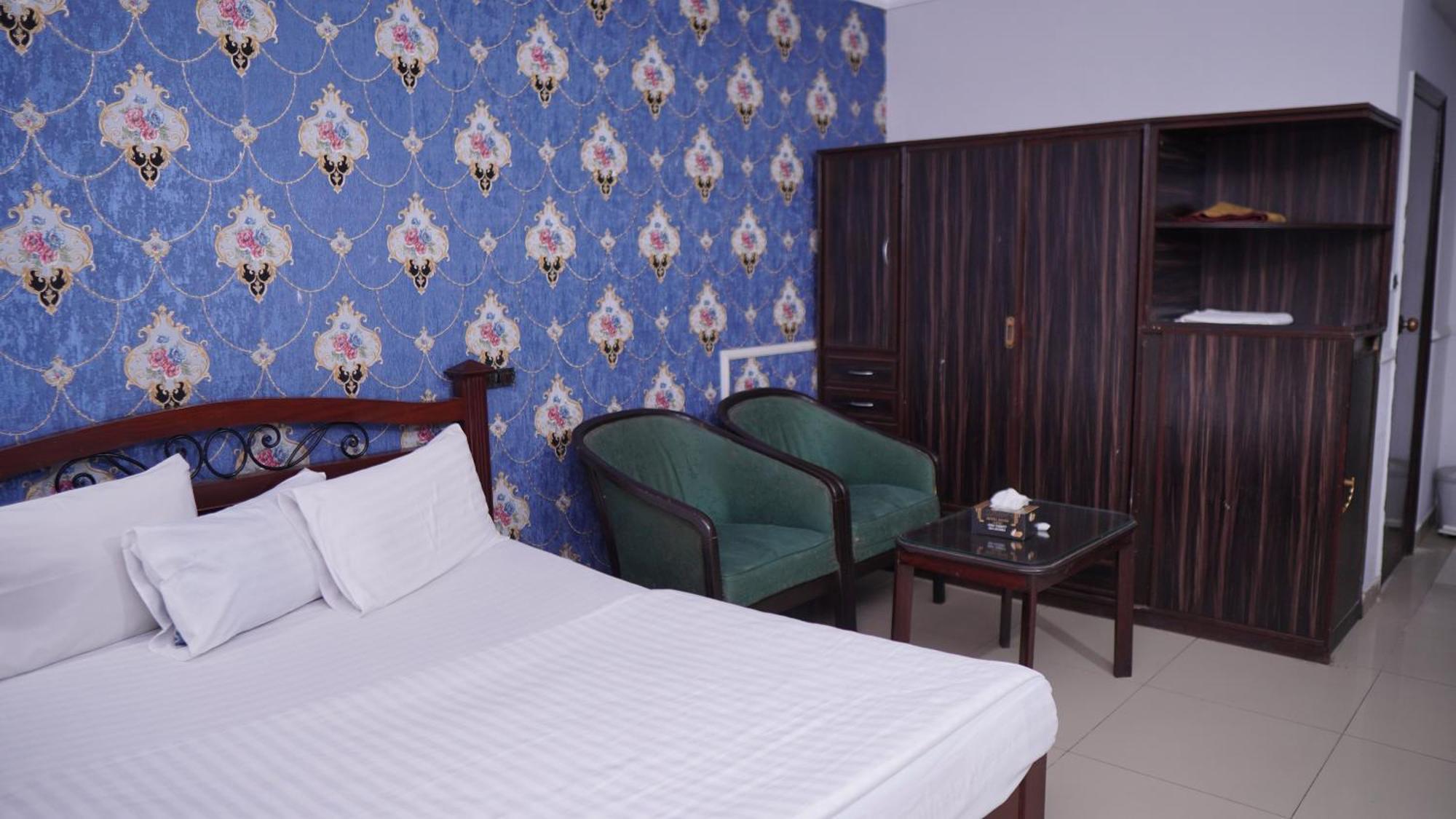 Hotel Silver Sand Multan Dış mekan fotoğraf